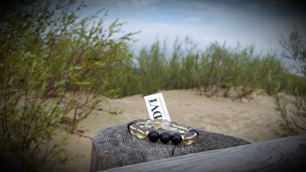 Citrinas ir oniksas Citrino ir onikso apyrankė