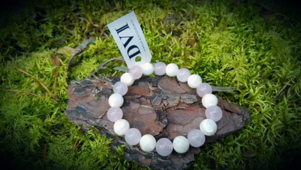 Rožinio kvarco ir perlamutro (kriauklės) apyrankė nėštukėms